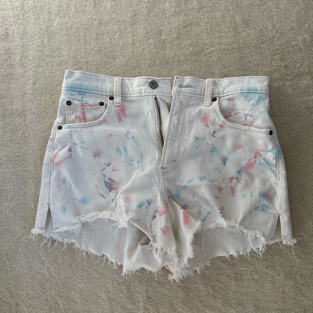 Tie-Dye Frayed Hem Women Shorts Abercrombie 8/29